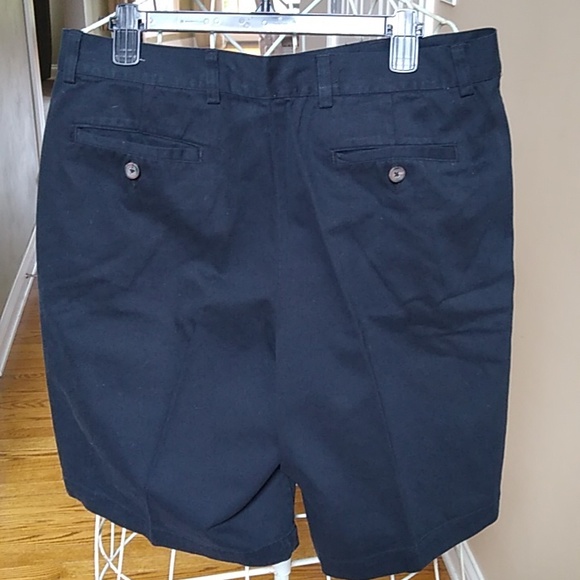 Evergreen Shorts - Picture 4 of 9